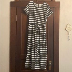 Medium Old Navy Jumpsuit w/pockets - NWT